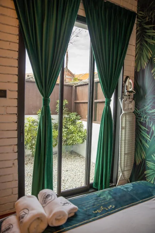 Carnarvon Suites By Reunion Τζωρτζ Τάουν 3*,  Μαλαισία